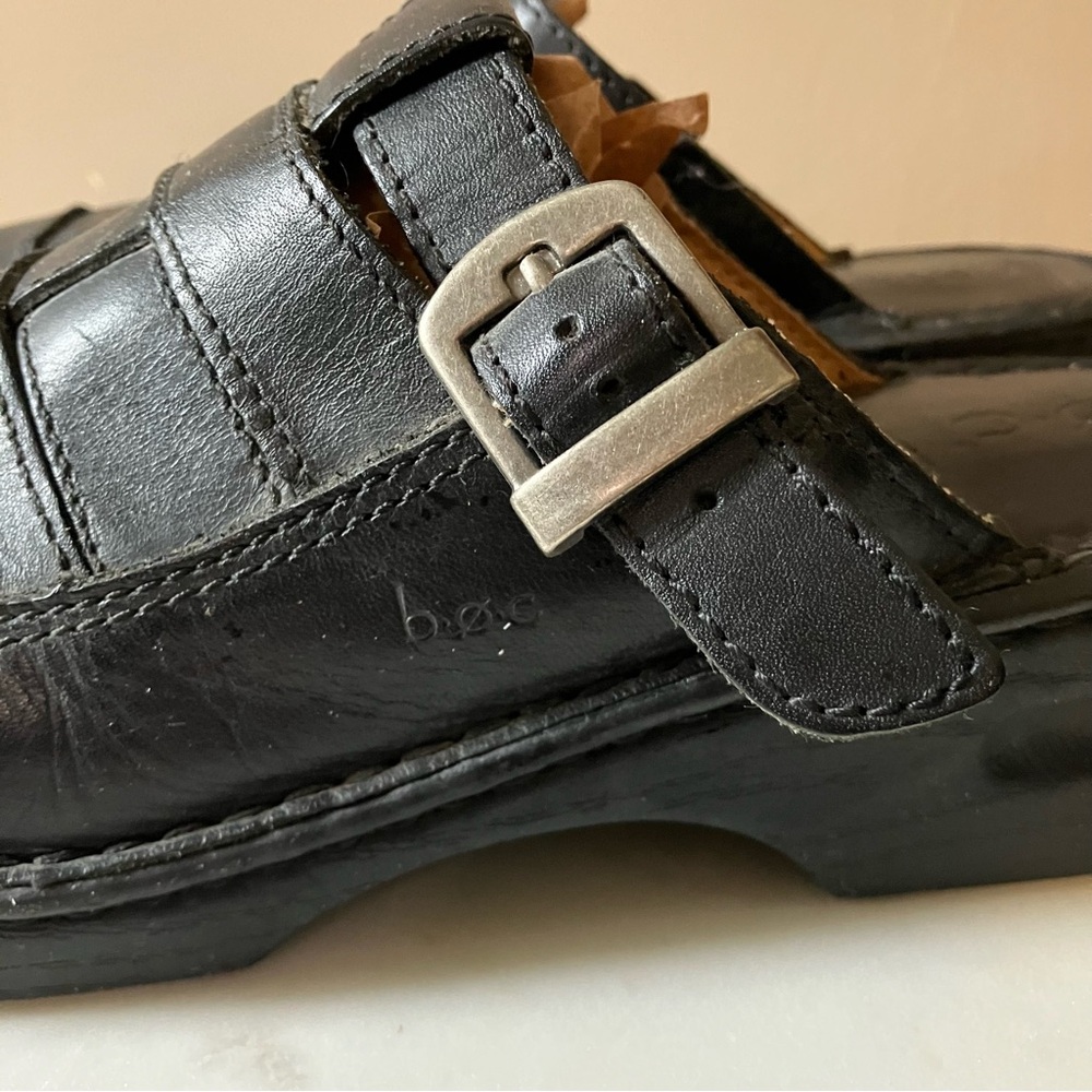 B.O.C. Woven Leather Clogs - Picture 3 of 9